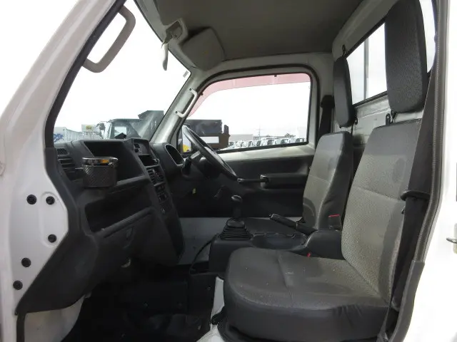 日産 クリッパートラック EBD-DR16T(2WD)の写真24