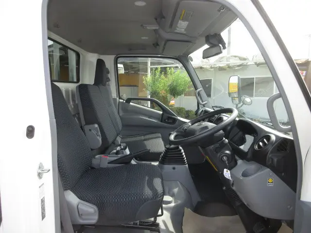 日野 デュトロ 2KG-XZU712M(2WD)の写真15