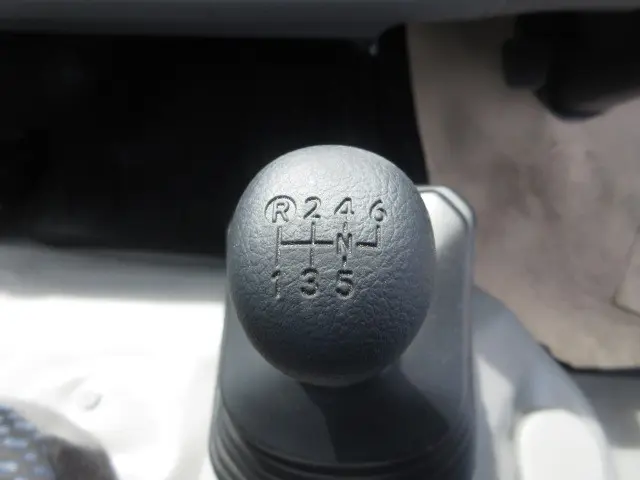 日野 デュトロ 2KG-XZU712M(2WD)の写真18