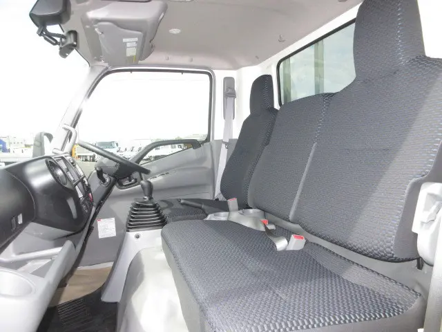 日野 デュトロ 2KG-XZU712M(2WD)の写真28