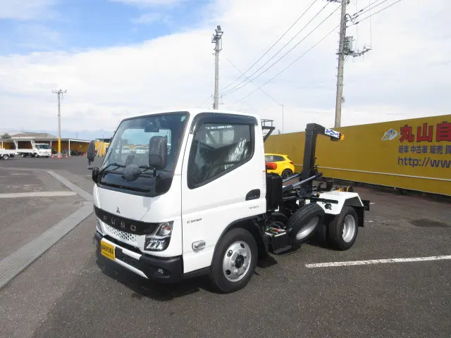 三菱 キャンター 2RG-FBAV0(2WD)の写真11