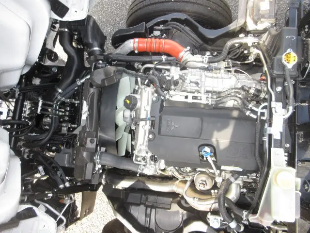 三菱 キャンター 2RG-FBAV0(2WD)の写真32