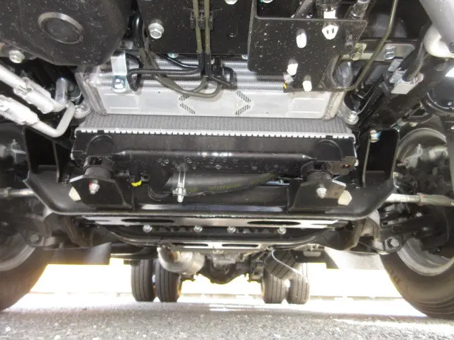 三菱 キャンター 2RG-FBAV0(2WD)の写真36