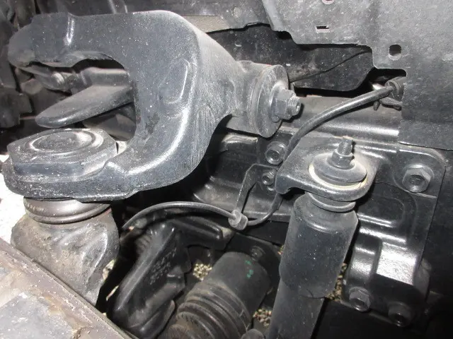 いすゞ エルフ TRG-NJS85A(4WD)の写真32