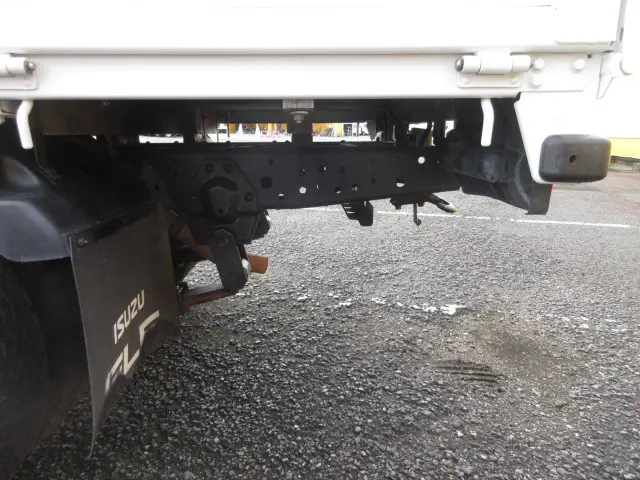 いすゞ エルフ TRG-NJS85A(4WD)の写真36