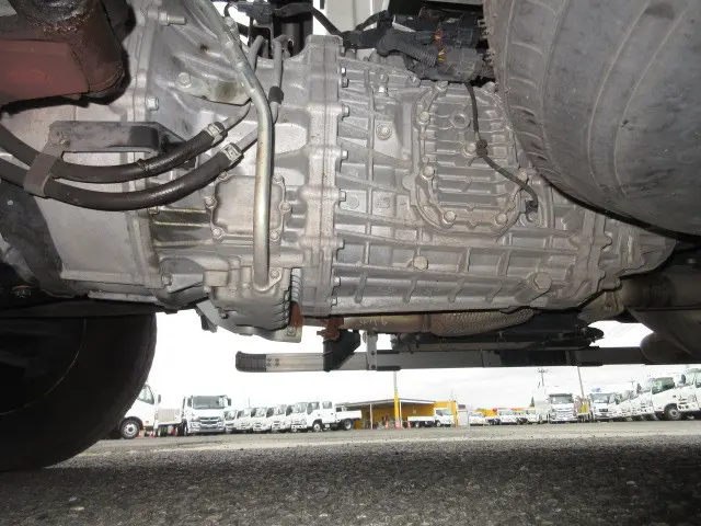 いすゞ フォワード 2RG-FRR90S2(2WD)の写真36