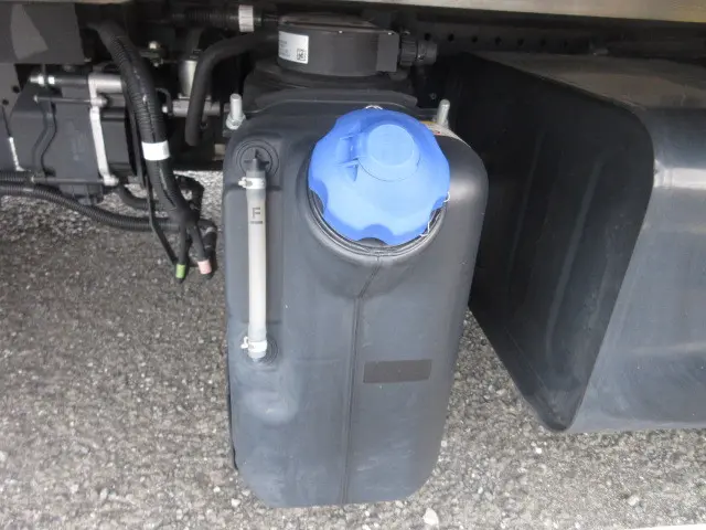 いすゞ フォワード 2RG-FRR90S2(2WD)の写真39