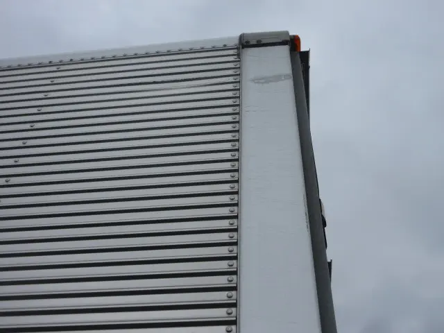 いすゞ フォワード 2RG-FRR90S2(2WD)の写真50