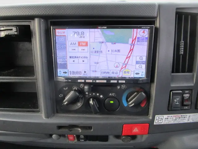 いすゞ エルフ BKG-NMR85AN(2WD)の写真17