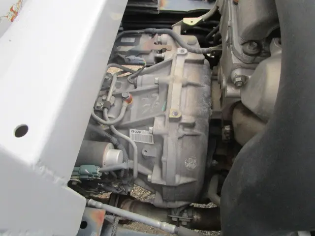 いすゞ エルフ BKG-NMR85AN(2WD)の写真25