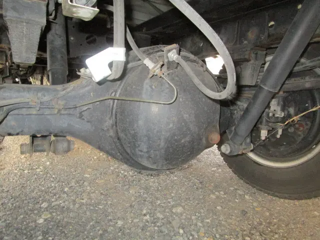 いすゞ エルフ BKG-NMR85AN(2WD)の写真28