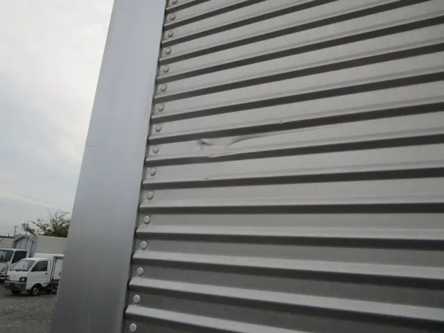 いすゞ エルフ BKG-NMR85AN(2WD)の写真41