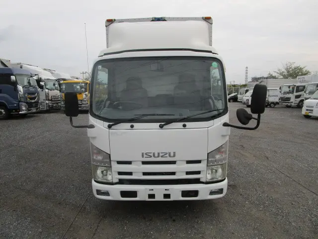 いすゞ エルフ BKG-NMR85AN(2WD)の写真47