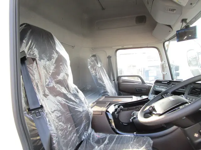 いすゞ ギガ 2DG-EW6ELH(6x4)の写真9