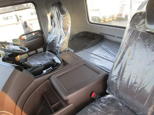 いすゞ ギガ 2DG-EW6ELH(6x4)の写真20