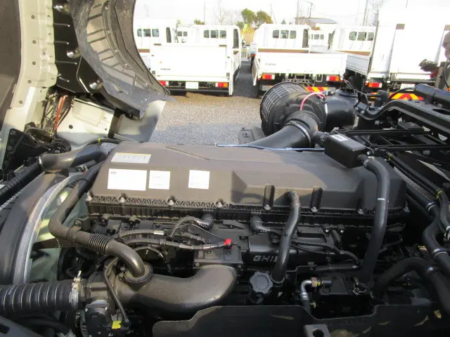 いすゞ ギガ 2DG-EW6ELH(6x4)の写真22