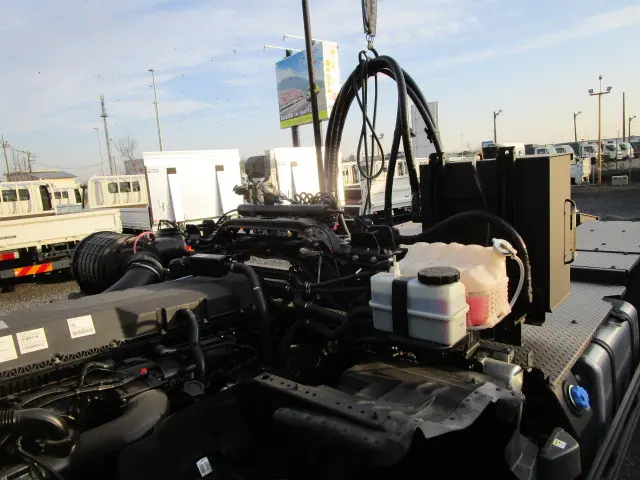 いすゞ ギガ 2DG-EW6ELH(6x4)の写真27