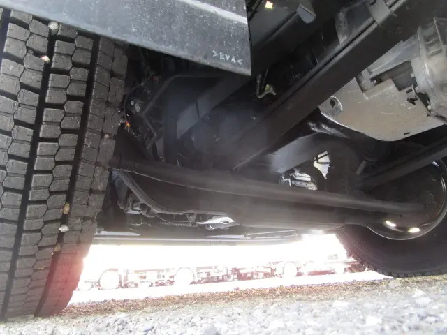 いすゞ ギガ 2DG-EW6ELH(6x4)の写真29