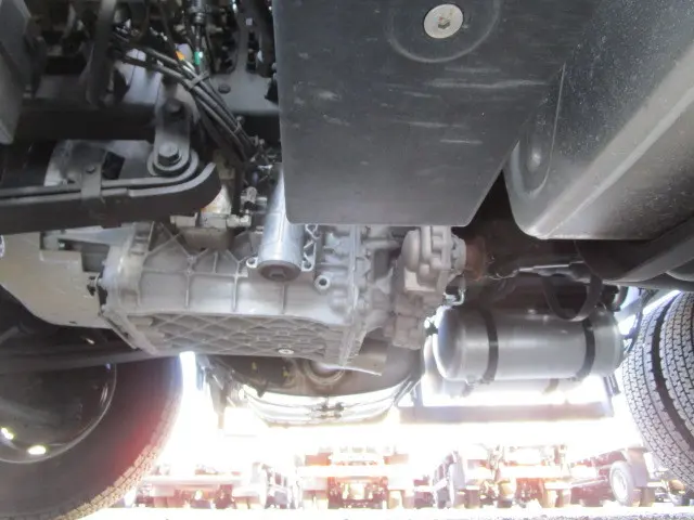 いすゞ ギガ 2DG-EW6ELH(6x4)の写真30