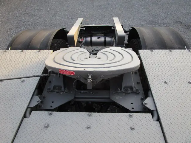 いすゞ ギガ 2DG-EW6ELH(6x4)の写真46