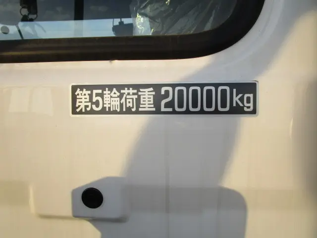 いすゞ ギガ 2DG-EW6ELH(6x4)の写真49