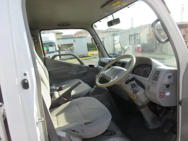 トヨタ トヨエース QDF-KDY231(2WD)の写真13
