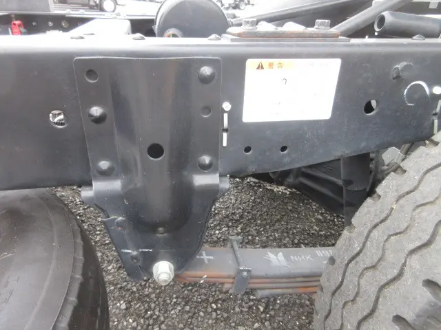 いすゞ エルフ 2RG-NJR88AD(2WD)の写真36