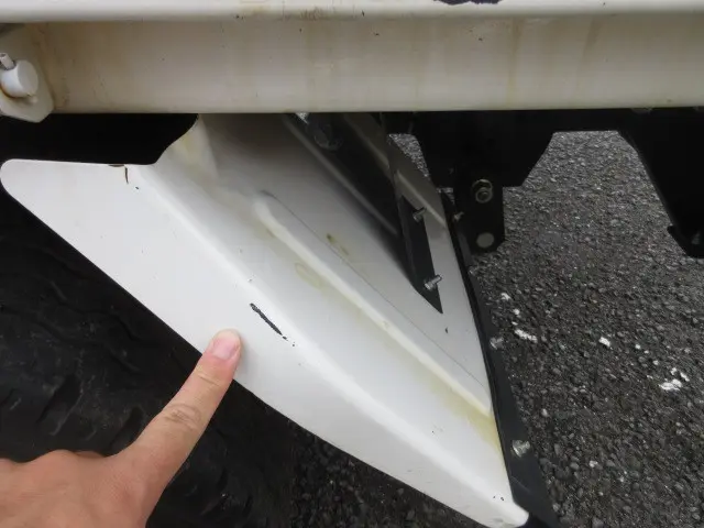 いすゞ エルフ 2RG-NJR88AD(2WD)の写真47