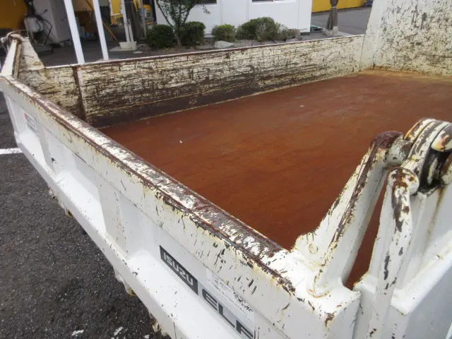 いすゞ エルフ 2RG-NJR88AD(2WD)の写真49