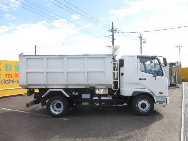 三菱 ファイター TKG-FK62FY(2WD)の写真6