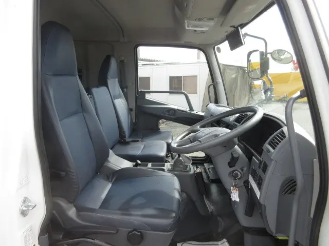 三菱 ファイター TKG-FK62FY(2WD)の写真23
