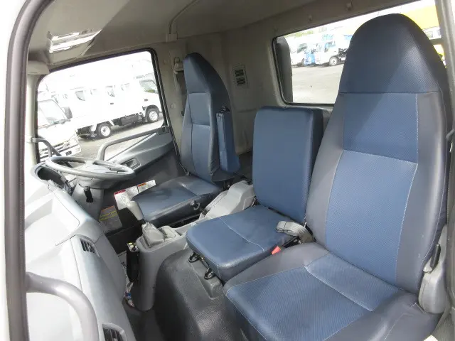 三菱 ファイター TKG-FK62FY(2WD)の写真32