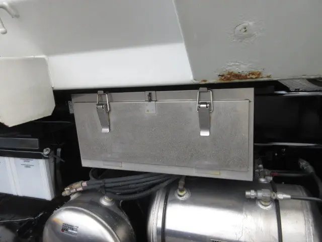 三菱 ファイター TKG-FK62FY(2WD)の写真40