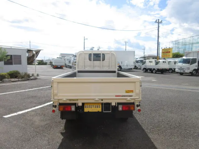 日野 デュトロ 2KG-XZC605M(2WD)の写真7