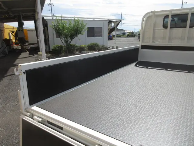 日野 デュトロ 2KG-XZC605M(2WD)の写真10