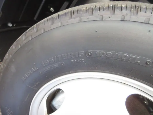 日野 デュトロ 2KG-XZC605M(2WD)の写真49