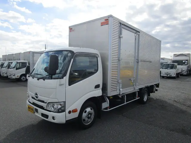日野 デュトロ 2RG-XZU655M(2WD)の写真1