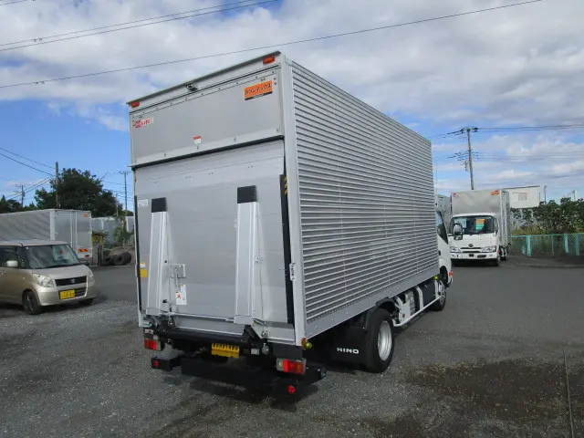 日野 デュトロ 2RG-XZU655M(2WD)の写真4