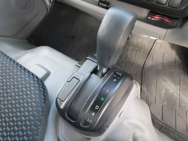 日野 デュトロ 2RG-XZU655M(2WD)の写真18