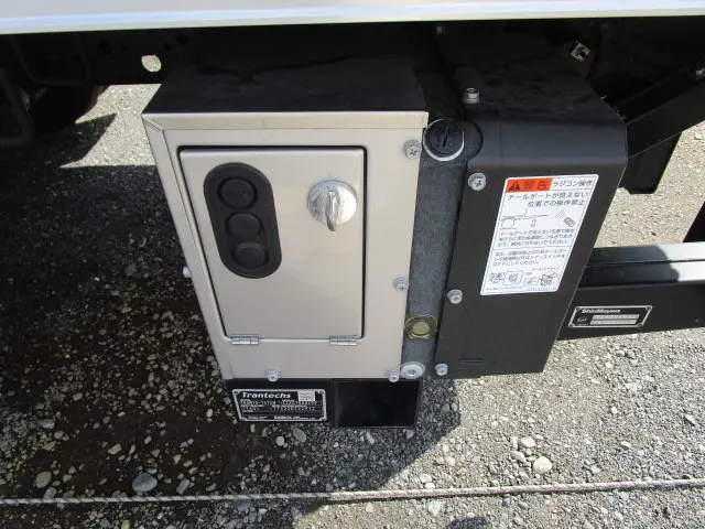 日野 デュトロ 2RG-XZU655M(2WD)の写真34