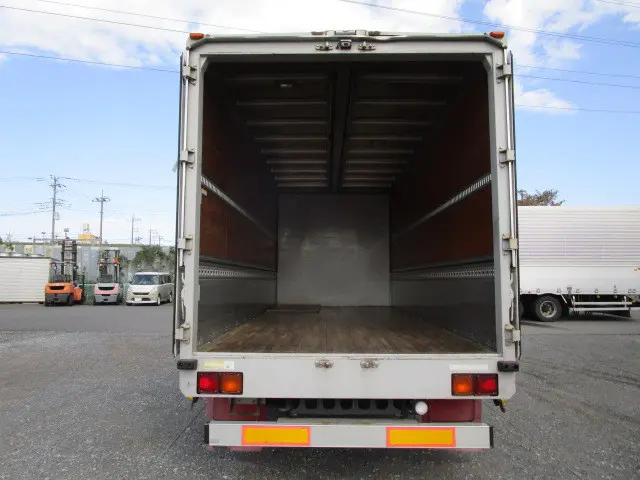 いすゞ フォワード PKG-FRR90S2(2WD)の写真12