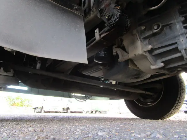 いすゞ フォワード PKG-FRR90S2(2WD)の写真32