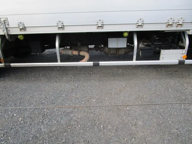 いすゞ フォワード PKG-FRR90S2(2WD)の写真38