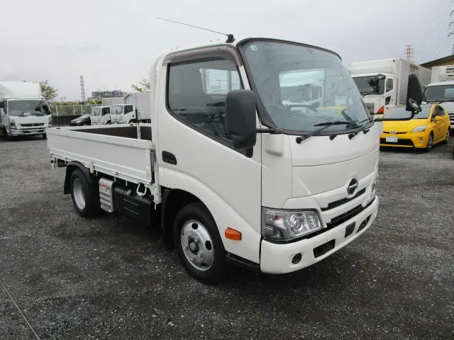 日野 デュトロ 2RG-XZU605M(2WD)の写真2