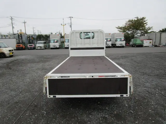 日野 デュトロ 2RG-XZU605M(2WD)の写真8