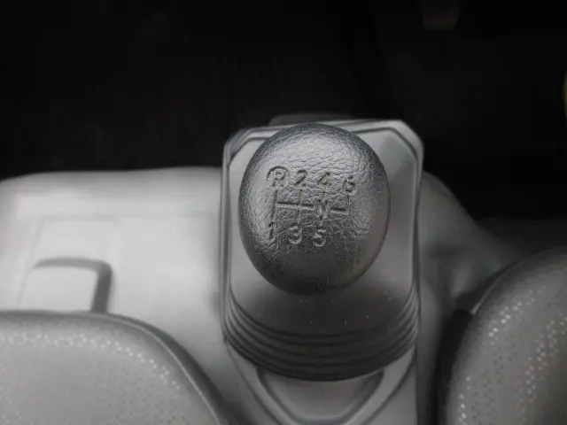 日野 デュトロ 2RG-XZU605M(2WD)の写真18