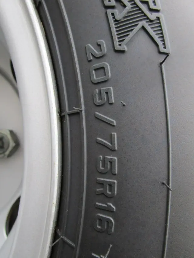 日野 デュトロ 2RG-XZU605M(2WD)の写真45