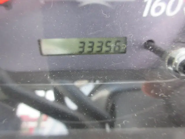 いすゞ エルフ KR-NKR81EA(2WD)の写真20