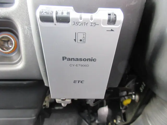 いすゞ エルフ KR-NKR81EA(2WD)の写真25