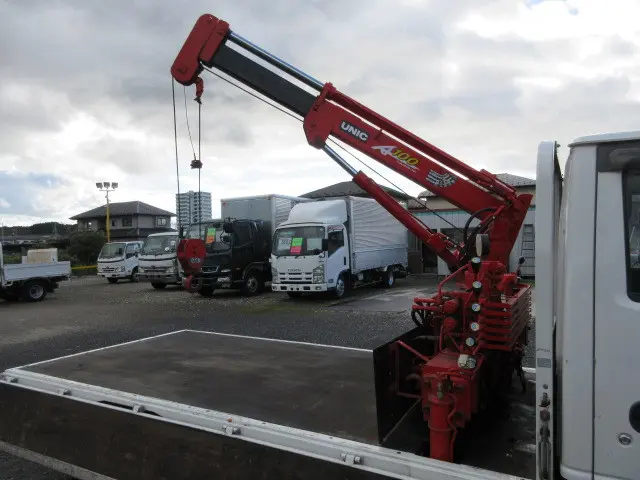 いすゞ エルフ KR-NKR81EA(2WD)の写真39